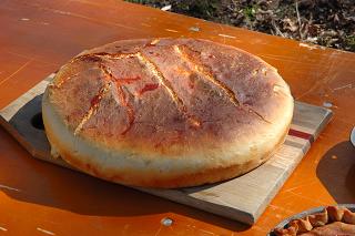 Starting to get the hang of the oval Dutch Oven I got for Christmas. :  r/Breadit